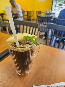 Iced coffee at Sunshine & Pineapple